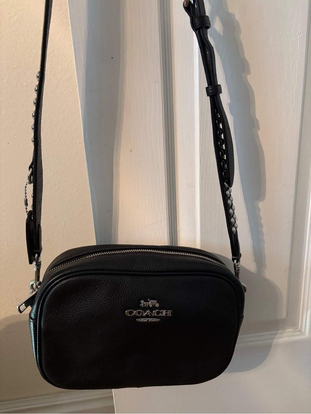 Coach Jamie Black Camera Bag With Rivets EXCELLENT! - Picture 2 of 8